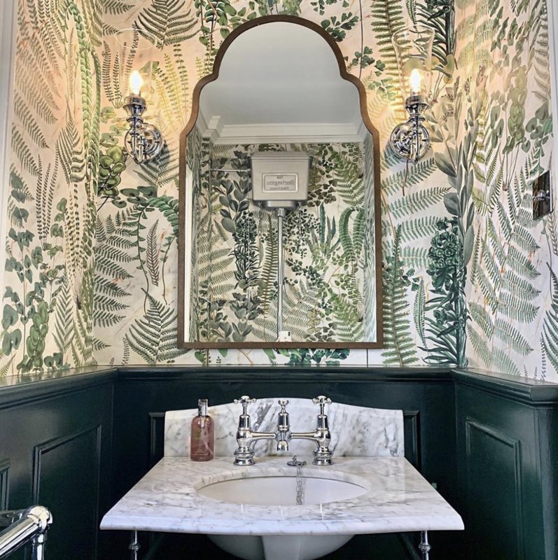 tropical theme wallpaper for bathroom