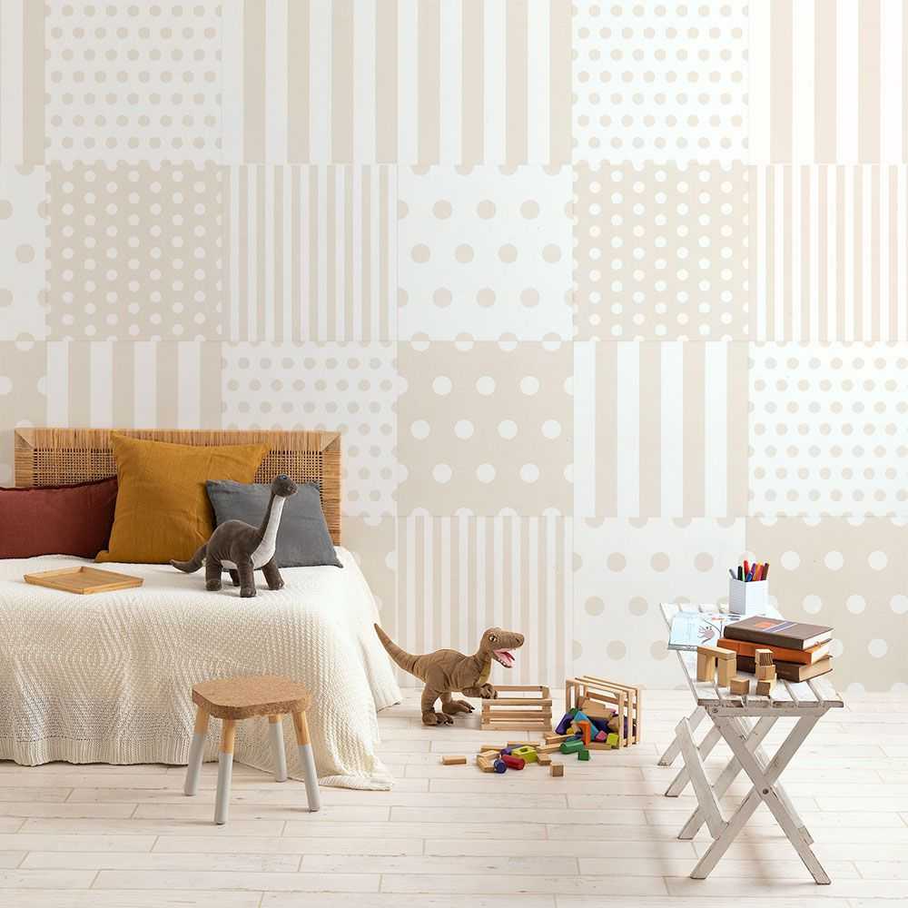 Hattan dot and stripe wallpaper removable wall decals