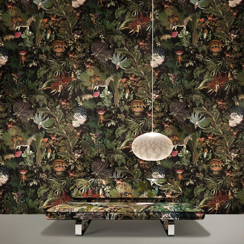 Menagerie of Extinct Animals | MO2071 Raven | Moooi Wallcovering Extinct Animals