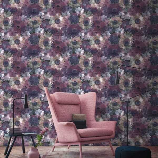 Graham & Brown / Highland / Midnight Garden 104895 Wallpaper