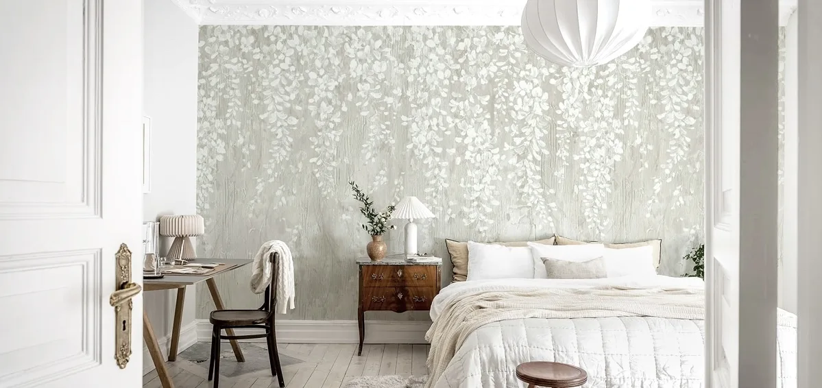 floral feminine fresh wallpaper in a bedroom