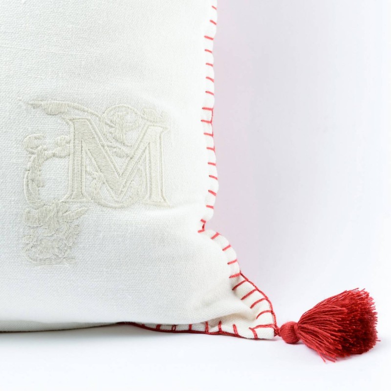 MINDTHEGAP | TRANSYLVANIAN SUZANI Linen Embroidered Cushion | LC40083