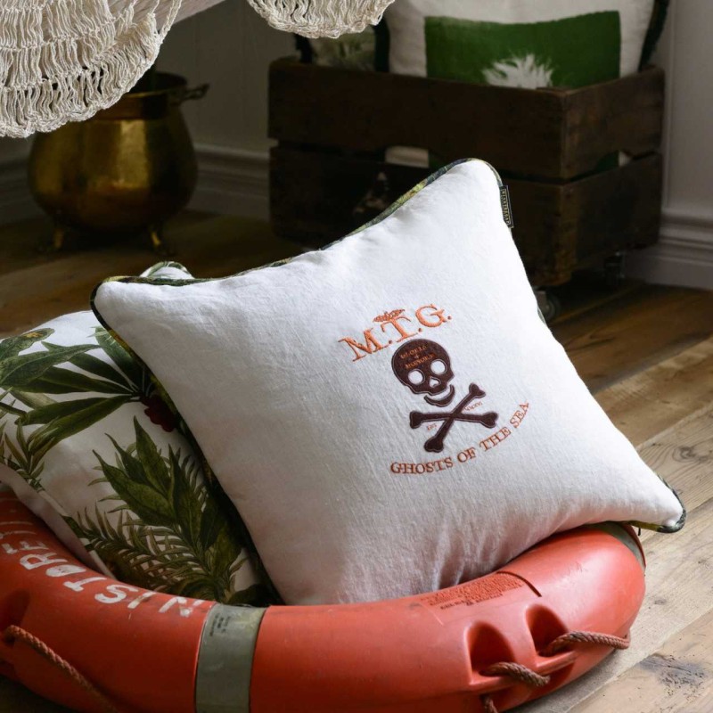 MINDTHEGAP | GHOST OF THE SEA Cushion | LC40066