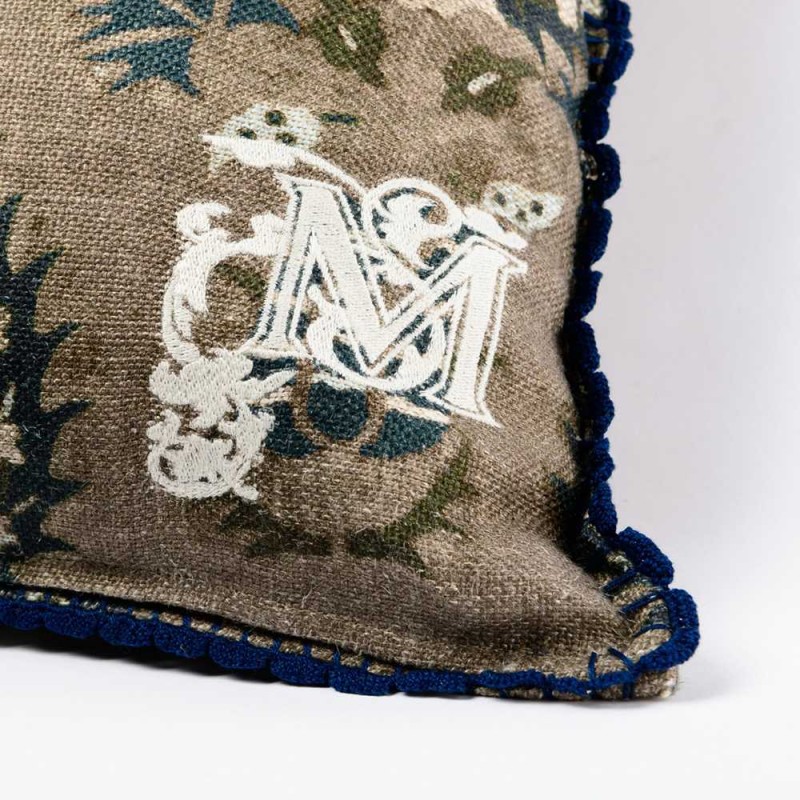 MINDTHEGAP | FLOURISH Linen Cushion | LC40087